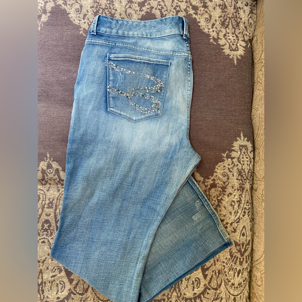 Seven Woman’s Jeans size 24 Blingy Rhinestones Medium Wash